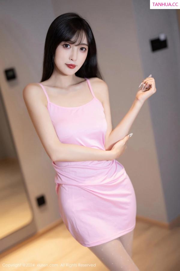 林星阑  [XiuRen]高清写真图 2024.04.29 No.8474 林星阑 美腿丝袜第34张图片